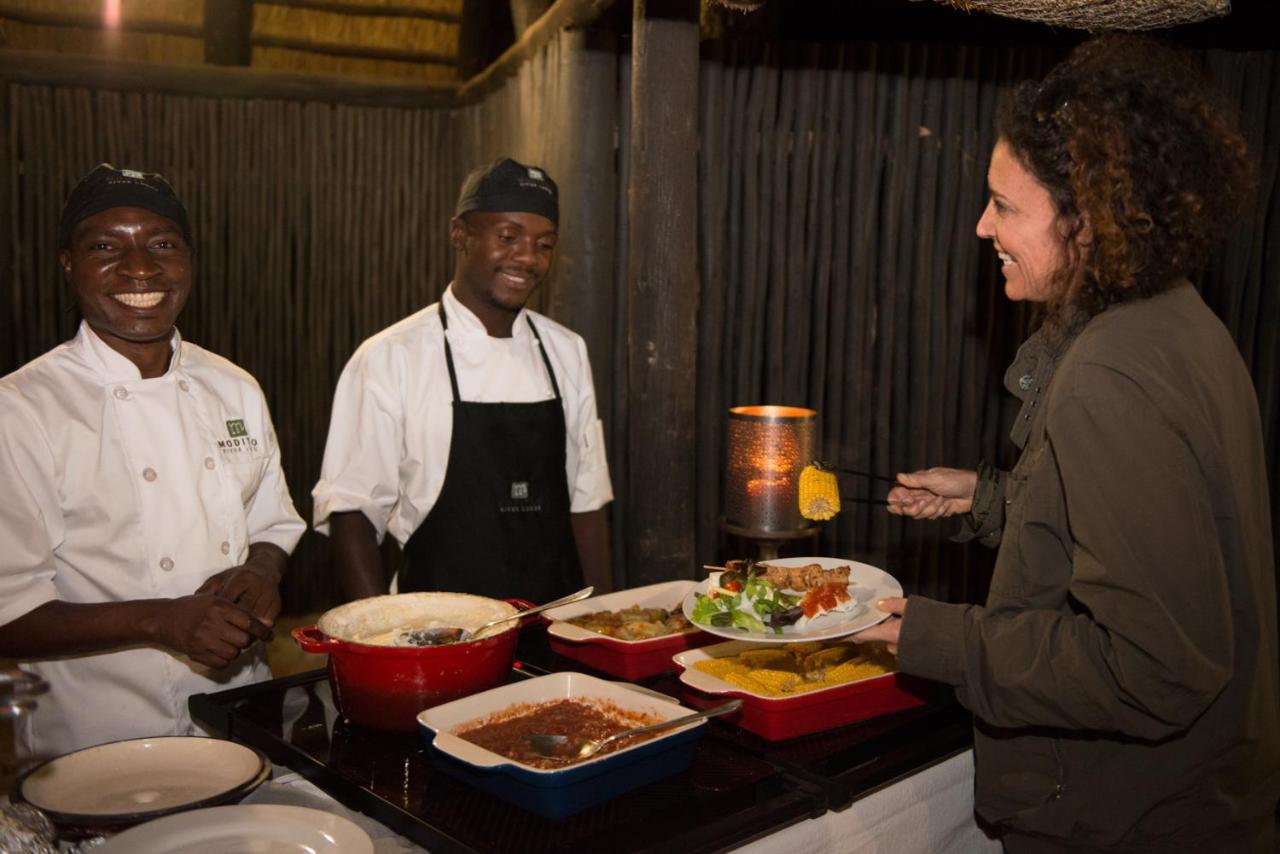 Moditlo River Lodge Hoedspruit Exterior foto